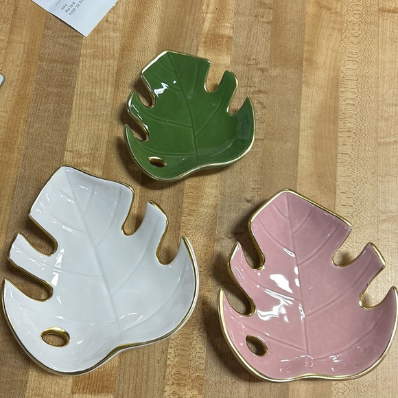 NIB 3-PC VAGABOND - GOODS CEREMIC JEWELRY SET - Picture 1 of 6